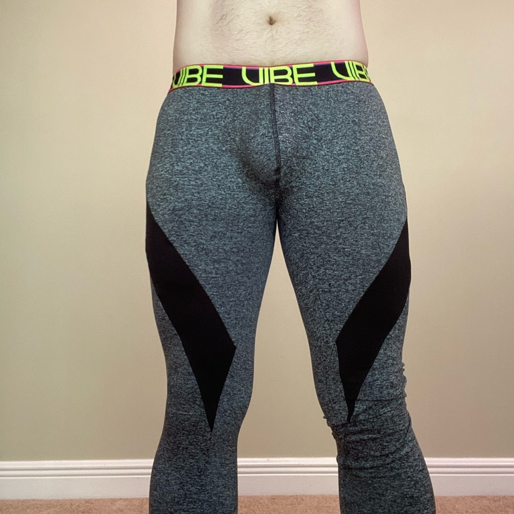 Vibe by Andrew Christian leggings